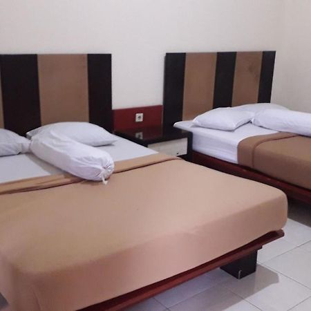 Surya Hotel & Resort Baturraden Exterior foto