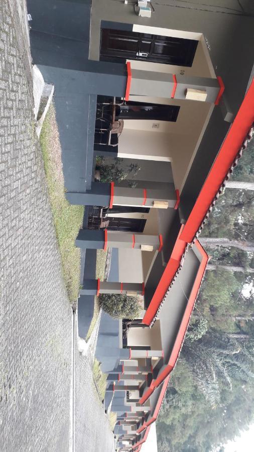 Surya Hotel & Resort Baturraden Exterior foto
